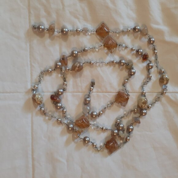 Beaded Necklace - Picture 4 of 4